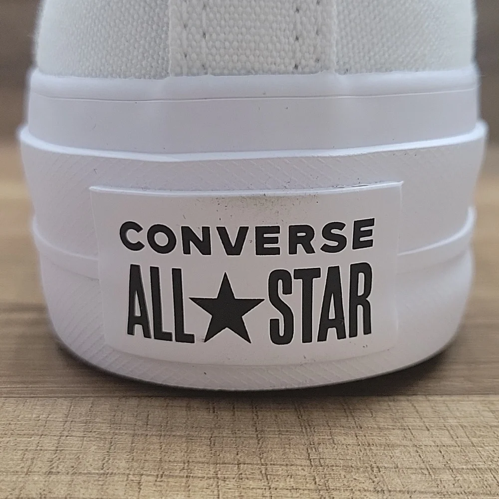 Converse Kids White Sneakers with Pink Laces